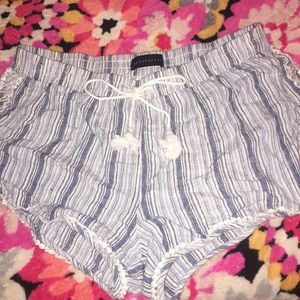 Aeropostale blue and white striped flowy shorts
